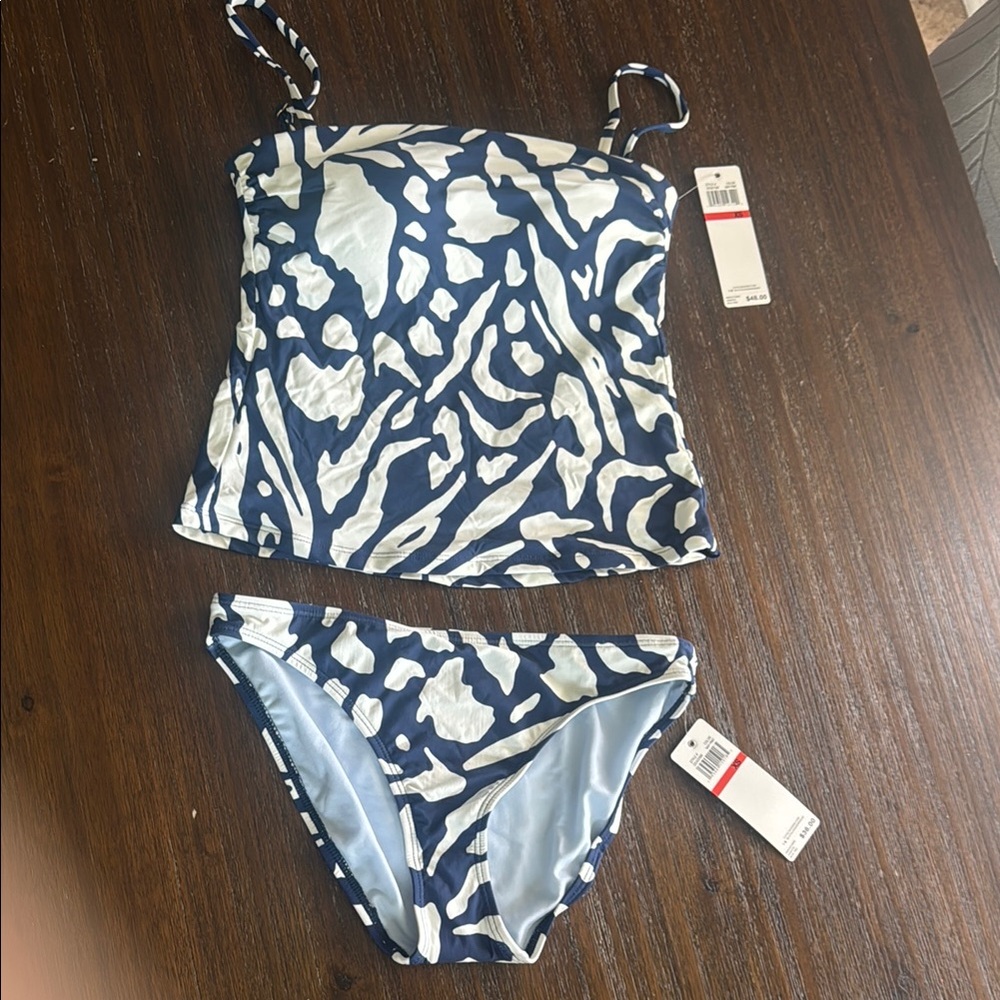 Catalina swimwear Swimsuit Set size XS